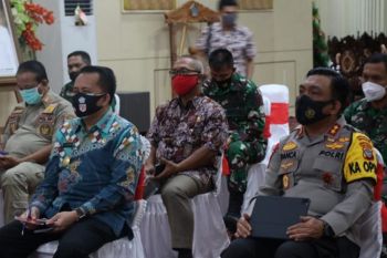 Fatoni: Pilkada momentum atasi COVID-19