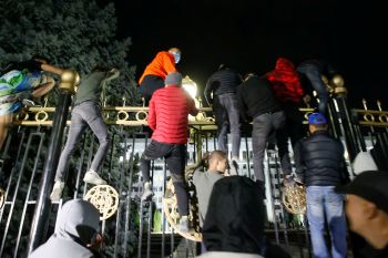 Kyrgyzstan mungkin  akan dukung kekuasaan  presiden yang lebih besar