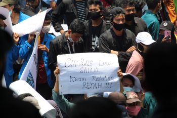 Disnaker pastikan buruh tetap bekerja ditengah penolakan RUU Cipta Kerja