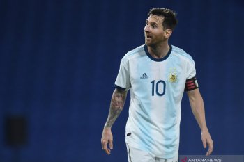 Lionel Messi akui timnas Argentina bermain gugup saat kalahkan Ekuador 1-0