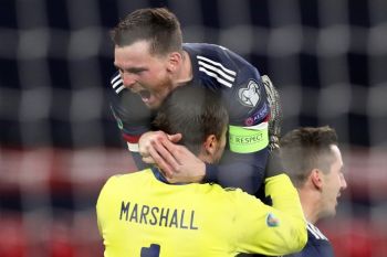Robertson puji kiper Marshall yang bawa Skotlandia menang adu penalti 5-3
