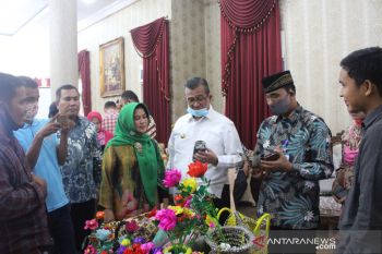 Pemkab Solok harapkan UMKM tingkatkan kualitas agar mampu bersaing dengan competitor