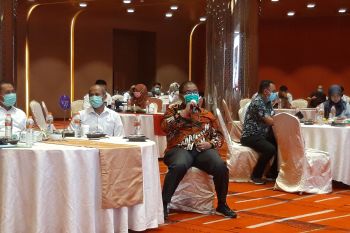 Kemensos membuka peluang program bansos beras dilanjutkan