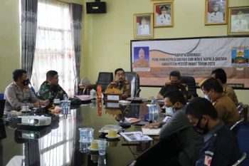 Penjabat Bupati Pesisir Barat inginkan pilkada aman, jujur, dan adil