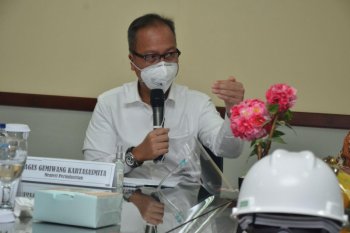 Menperin sebut kinerja industri manufaktur merangkak naik