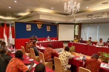 Masyarakat adat ingin kelola potensi pertambangan emas di Kaimana
