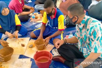 Upaya milenial melestarikan gerabah peninggalan leluhur