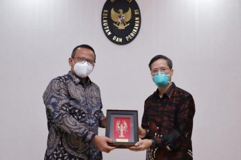 Menteri Edhy bertemu Dubes Vietnam bahas tentang pencurian ikan
