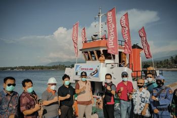 Gubernur meminta pemasangan fiber optic internet di NTB semakin cepat