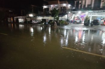 Air pasang rob genangi beberapa lokasi di Tarakan