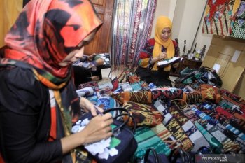 Industri rumahan dorong peran perempuan dalam perekonomian