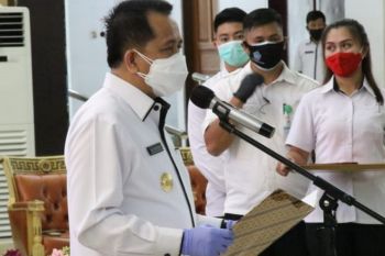 Penjabat Gubernur Sulut mengajak ASN kreatif dan berinovasi