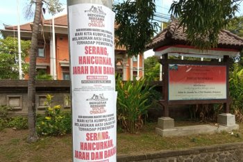 Polisi selidiki brosur ajakan "penjarahan" dalam unjuk rasa di Bali