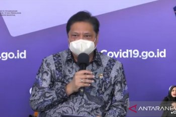 Menko Airlangga serbut tiga juta vaksin COVID-19 siap masuk RI akhir 2020