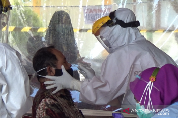 Penyebaran COVID-19 dinilai mengkhawatirkan, angka positif 14,3 persen