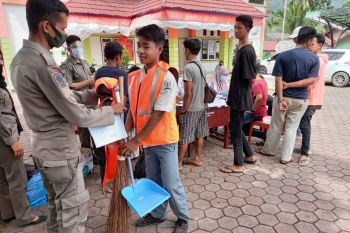 Pelanggar Perda Adaptasi Kebiasaaan Baru di Pesisir Selatan didominasi pelajar