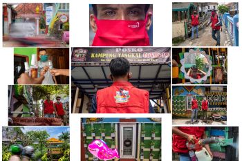 Foto Cerita : Saat &ldquo;Ayam Jago&rdquo; Menjaga Kampung dari Corona