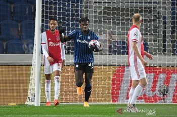 Atalanta  bermain imbang lawan Ajax