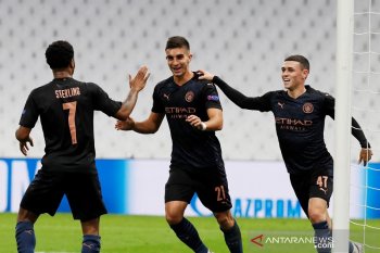 Manchester City gilas Marseille 3-0