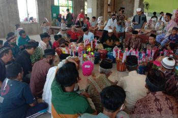 Perayaan Maulid Nabi Muhammad SAW dimeriahkan telur hias