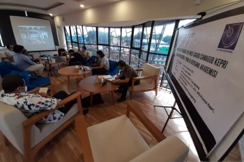 AJI Tanjungpinang fasilitasi bedah visi-misi cagub Kepri