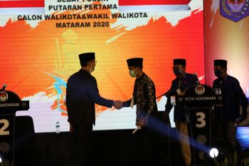Performa BARU "Rajai" Panggung Debat Pilkada Perdana