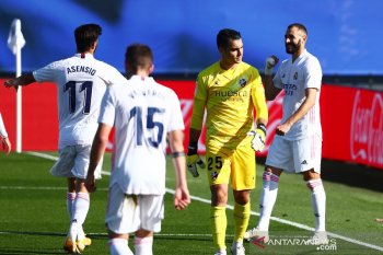 Madrid hajar Huesca 4-1