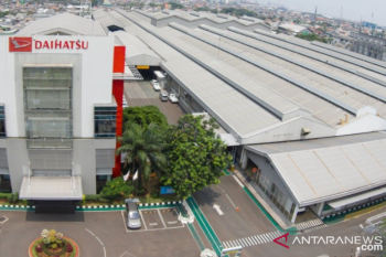 Guru SMK diajak kenali fitur pada mobil masa kini