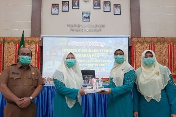 Ketua Penggerak PKK Padang Pariaman harapkan ibu-ibu peduli Stunting