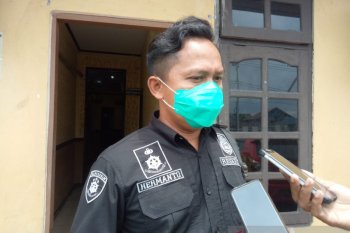 Penyidik Polres Mimika cekal tersangka korupsi BOK Puskesmas Wania