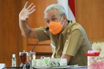 Ganjar: Jateng terbaik ketiga penanganan COVID-19