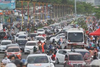 Wisata Pantai Padang