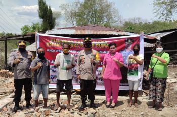 Polres Kupang bangun rumah  bagi warakawuri