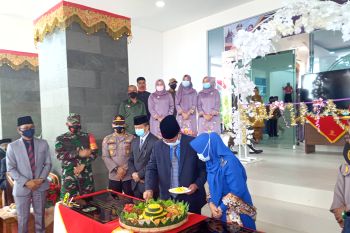 Pemkab Solok resmikan gedung bupati yang baru