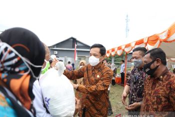 Pemerintah Kota Makassar bantu petani dan nelayan tingkatkan produksi