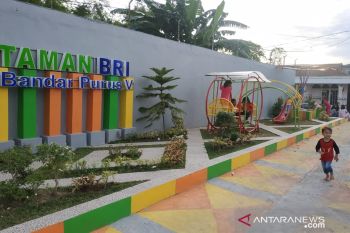 BRI Wilayah Padang konservasi kawasan sungai Banda Purus, daerah kumuh jadi bersih dan indah (Video)