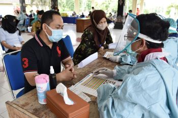Dinkes rapid test COVID-19 pegawai dan PHL Setda Sleman