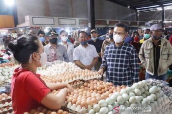 Pemkot Kendari kembangkan pasar tradisional untuk pertahankan pedagang lokal