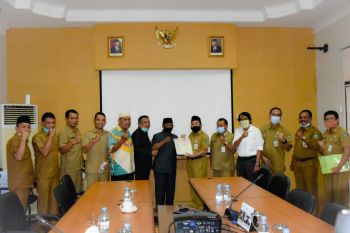 Pemkab Bengkalis serahkan KUA-PPAS ke DPRD