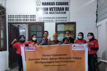 Bantuan konsumen Alfamart untuk veteran