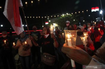 Meneladani  Pahlawan