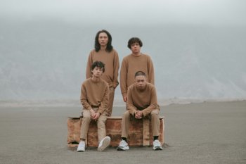 Group Coldiac rilis lagu pertama dalam bahasa Indonesia "Sampaikan"