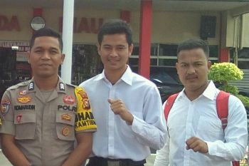 Dua anak suku Talang Mamak Inhu jadi bintara polisi
