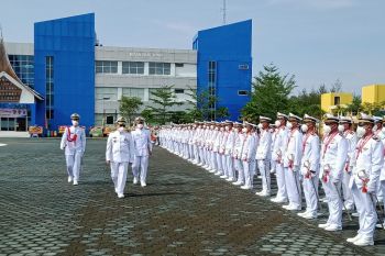 Politeknik Pelayaran Sumbar lantik 131 perwira pada wisuda 2020