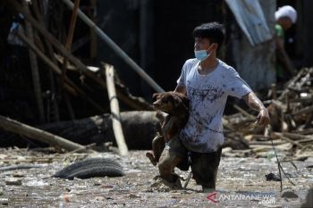 Vietnam bersiap hadapi Topan Vamco, 53 orang tewas di Filipina