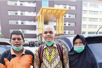 Anak tukang becak ini berhasil jadi polisi
