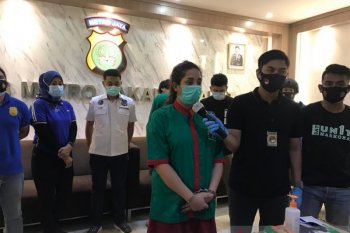 Selebgram Syaima Salsabila mengaku konsumsi ganja yang didapat dari kekasihnya