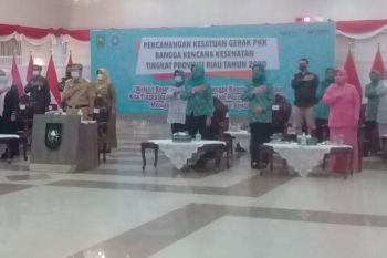 Gubernur minta PUS kendalikan dulu kehamilan, karena banyak protap yang diikuti