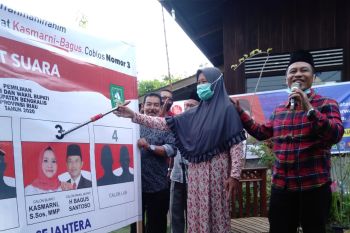 Kampanye di Mentayan, warga terkenang Bagus naik motor butut mengajar