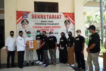 Pemkot Mataram dapatkan bantuan alat tes usap dan tes cepat